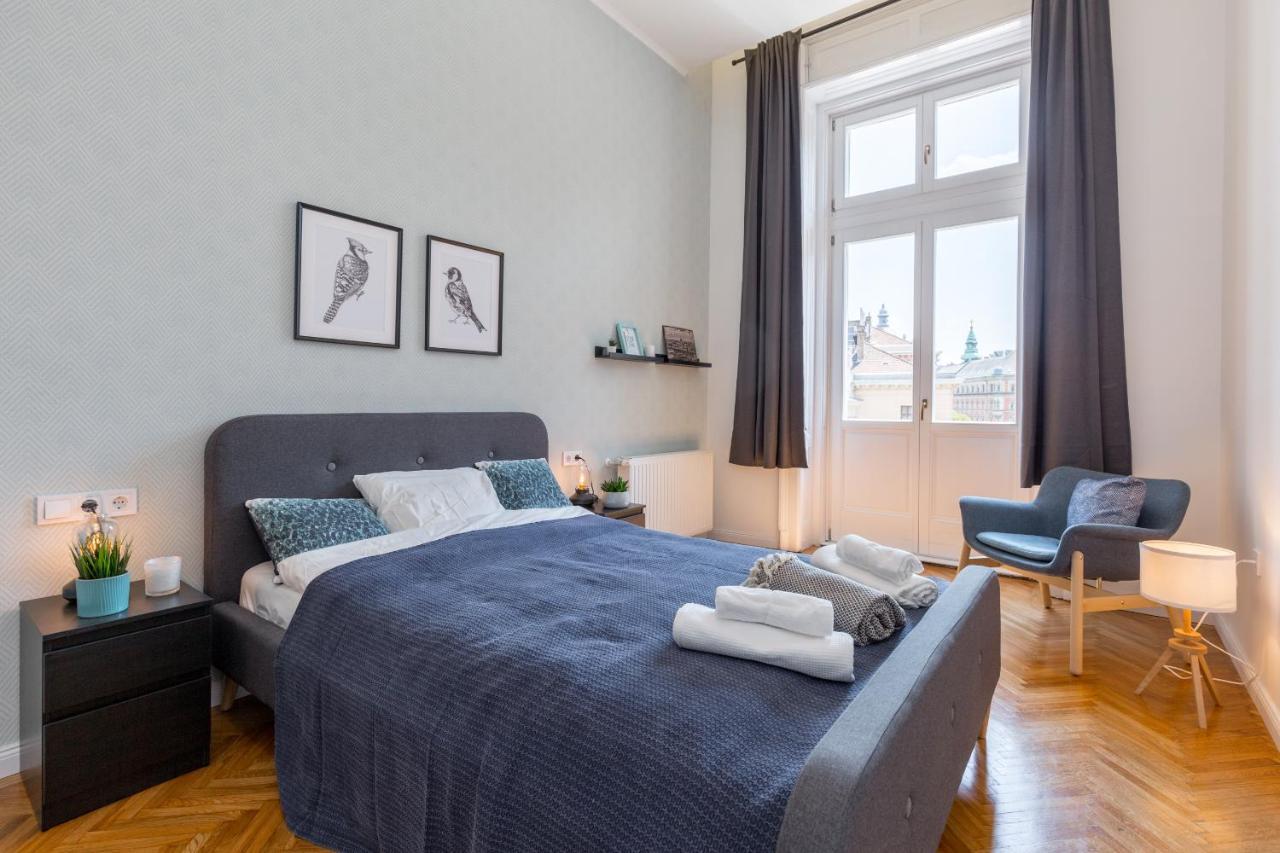 Royal Ferenciek Apartment Budapeste Exterior foto