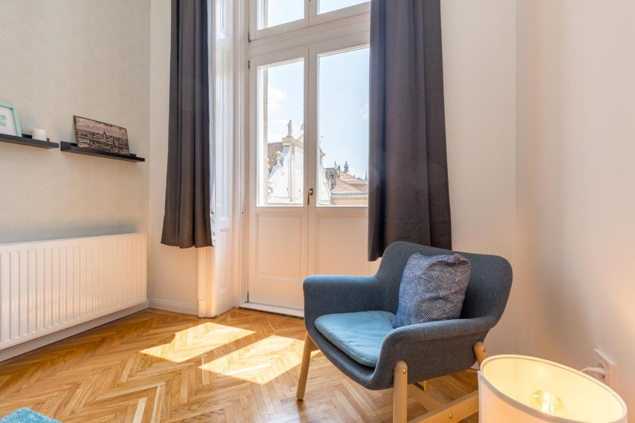 Royal Ferenciek Apartment Budapeste Exterior foto
